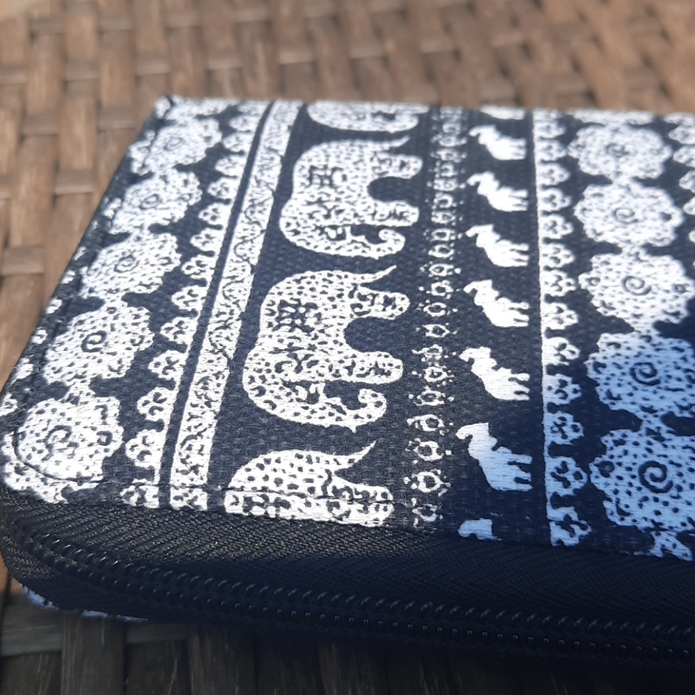 Elephant wallet - Picture 2 of 6